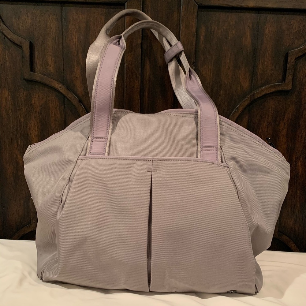 Lululemon bag